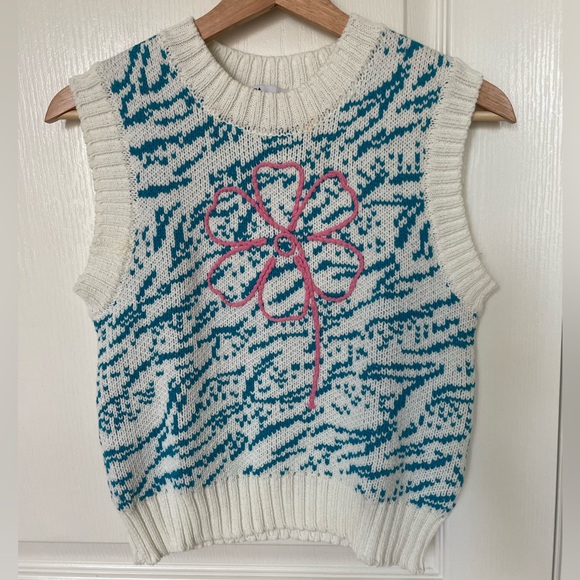 NWOT ZARA Embroidered Floral Knit Sweater Vest - Picture 6 of 9